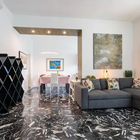 Gold Sweet Apartment La Spezia